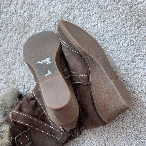 Don Diego Suede Faux Fur Buckle Wedge Snow Winter Boots size 8.5 / 39 Tan - Picture 7 of 14
